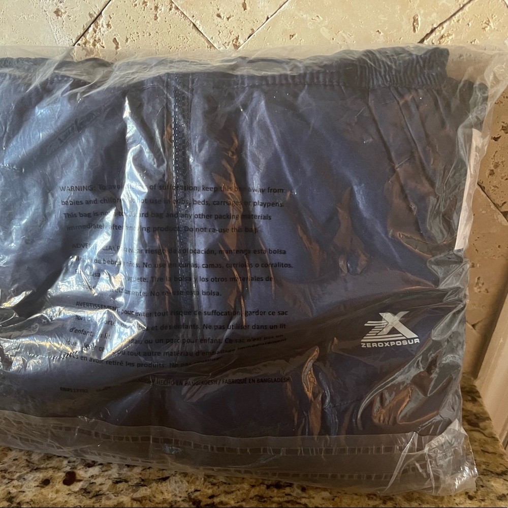 Kohl’s BRAND NEW in bag Toddler Bin 4T